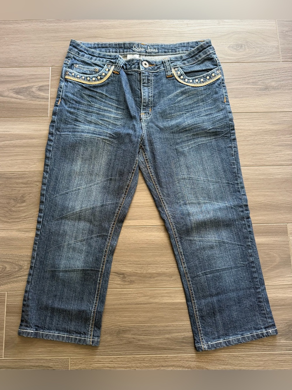 Suko brand denim Capris